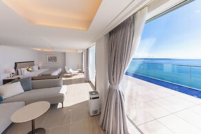 Hayama Hotel Otowa NO Mori