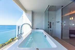 Hayama Hotel Otowa NO Mori