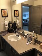 Upper Floor w/ Courtyard View #550