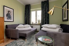 Hala Mirowska Stylish Apartment