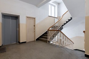 Hala Mirowska Stylish Apartment