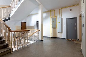 Hala Mirowska Stylish Apartment