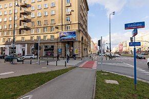 Hala Mirowska Stylish Apartment