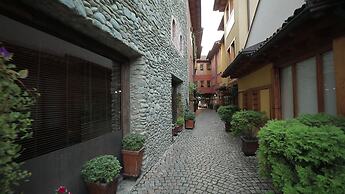 Hotel Çarshia e Jupave