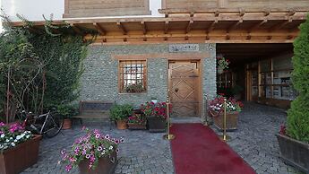 Hotel Çarshia e Jupave