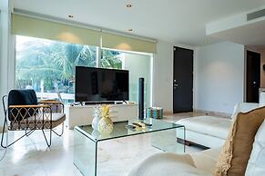 Elements 215 2 Bedroom Condo by RedAwning