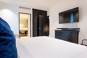 Elements 215 2 Bedroom Condo by RedAwning