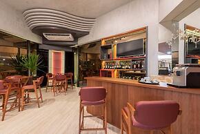 Via Garden Varginha Hotel