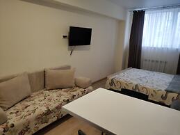 Smart House Hotel