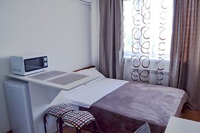Smart House Hotel