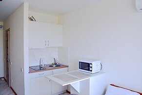 Smart House Hotel