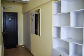 Smart House Hotel