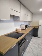 Smart House Hotel