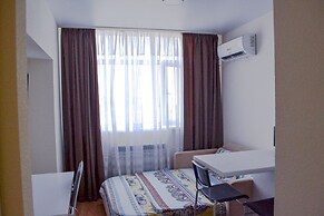 Smart House Hotel