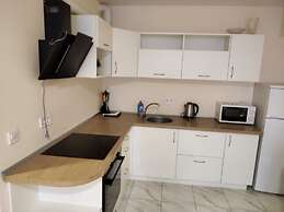 Smart House Hotel