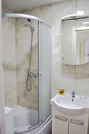 Smart House Hotel