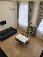 Smart House Hotel