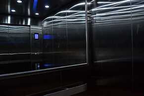 Smart House Hotel