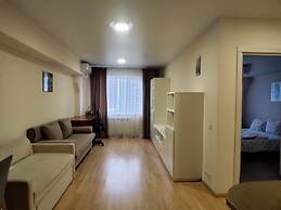 Smart House Hotel