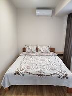 Smart House Hotel