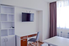 Smart House Hotel