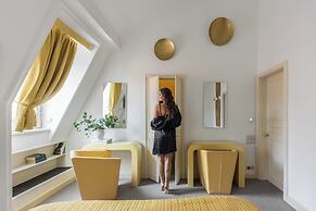 President Mezonet Apartment