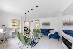 President Mezonet Apartment