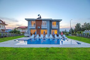Zehra Villas