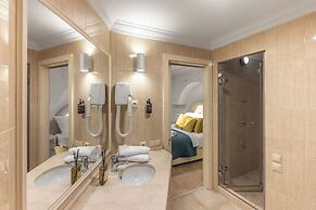 President Boutique Apartment II