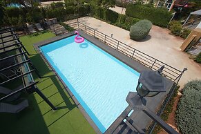 The X10 Private Pool Villa & Resort