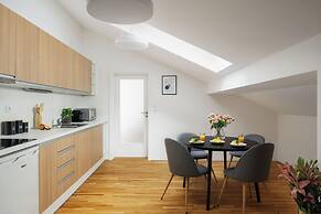 Luxury Apartments Zelny Trh