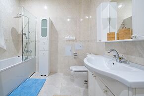 Letyourflat Apartments Smolny Park