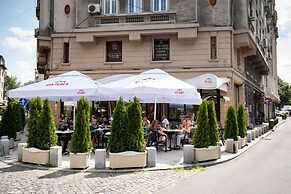 Metropole Apartments Royal Residence