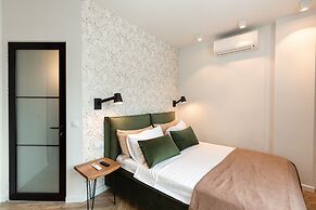 Metropole Apartments Royal Residence