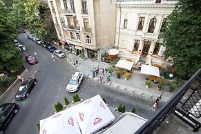 Metropole Apartments Royal Residence