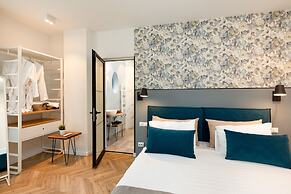 Metropole Apartments Royal Residence