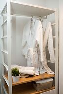 Metropole Apartments Royal Residence