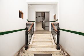 Metropole Apartments Royal Residence