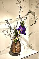 Metropole Apartments Royal Residence