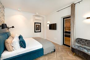 Metropole Apartments Royal Residence