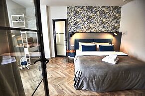 Metropole Apartments Royal Residence