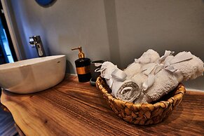 Metropole Apartments Royal Residence