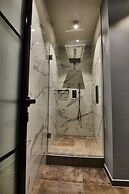 Metropole Apartments Royal Residence