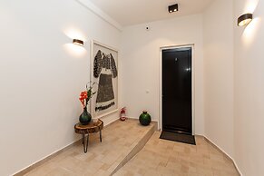 Metropole Apartments Royal Residence