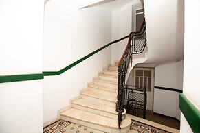 Metropole Apartments Royal Residence