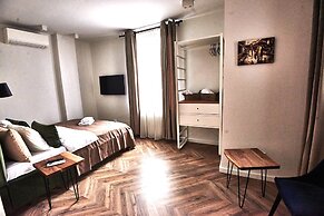 Metropole Apartments Royal Residence