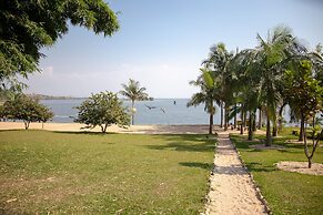 Rushel Kivu Lodge