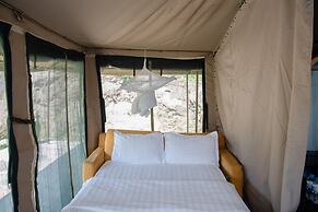 Rushel Kivu Lodge