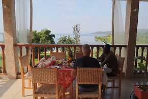 Rushel Kivu Lodge