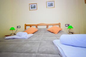 041 Perfect Pool / AC - Wifi